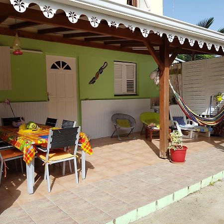 Bel Appartement - Proche Des Plages De Sainte Anne Экстерьер фото
